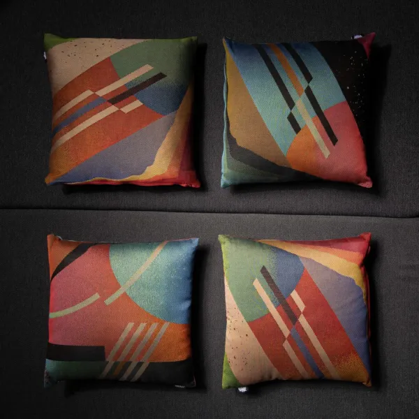 TRULYDESIGNGeometries on a Pillow by TRULYDESIGN