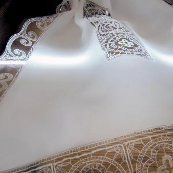 C'&egrave; qualcuno in casa? - Laura Ambrosi