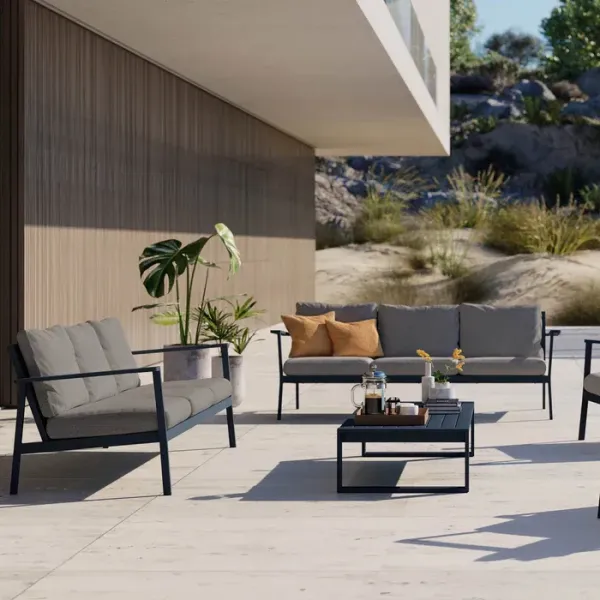 Case FurnitureEos 3 Seater Sofa by Matthew Hilton